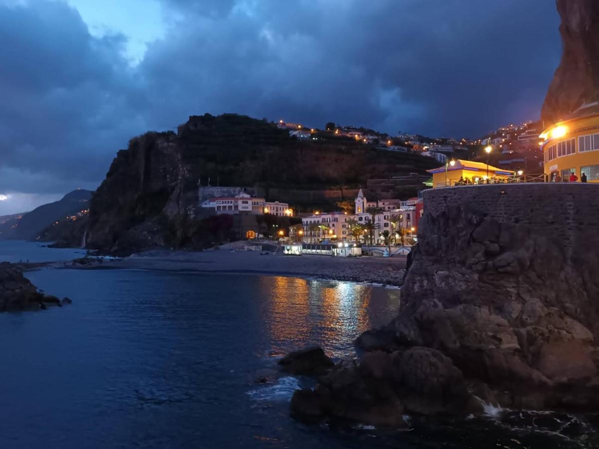 ポンタ・ド・ソルVаrаndаs Dо Sоl-Vista Relaxante Entre Mar E Montanhaアパートメント エクステリア 写真
